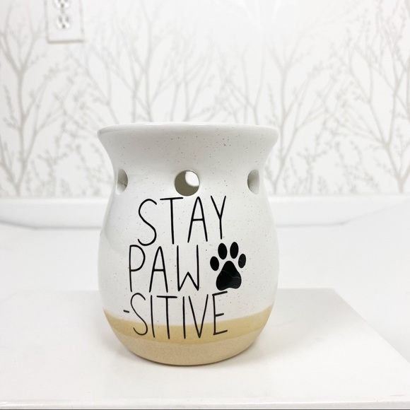 STAY PAWSITIVE Cat Dog Scent Oil Candle Burner Paw Prints - Picture 2 of 10